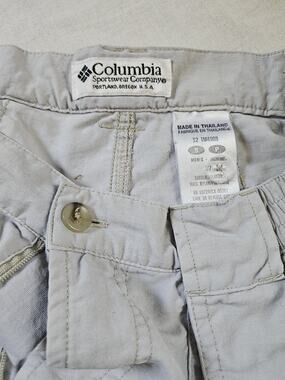 Columbia PFG Mens Small Fishing Cargo Shorts Gray 100% Nylon Hiking
